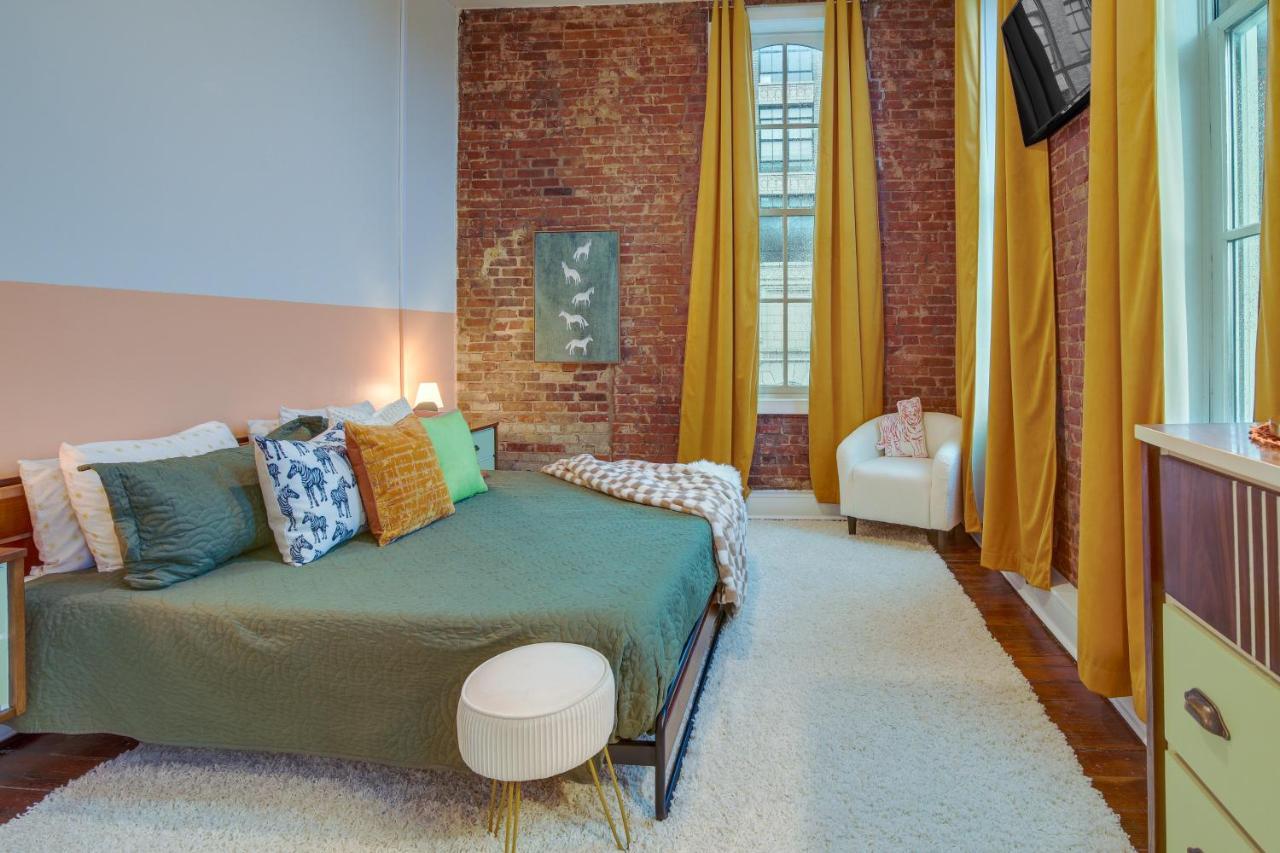 Historic Memphis Condo Walk To Beale Street! ภายนอก รูปภาพ